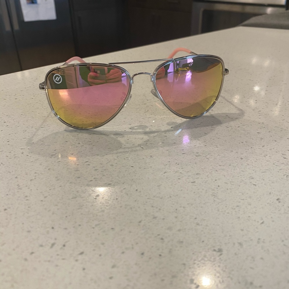 Blenders pink sunglasses